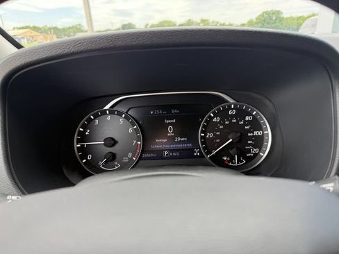 Used 2023 Nissan Frontier SV w/ Tow Package AWD/4WD image 19