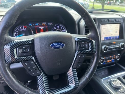 Used 2020 Ford Expedition Max XLT w/ Equipment Group 202A AWD/4WD image 26