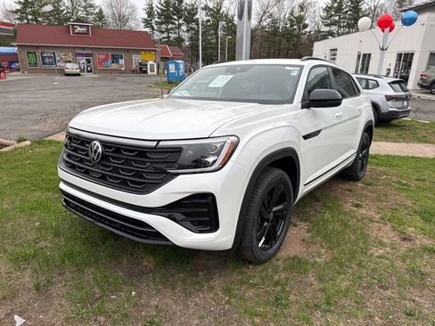 New 2026 Volkswagen Atlas Cross Sport SEL R-Line AWD/4WD image 3