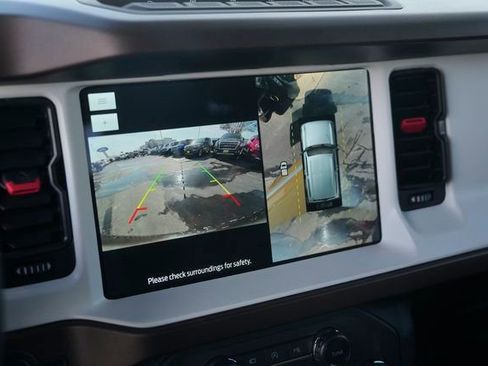 Certified 2024 Ford Bronco Heritage Edition image 22