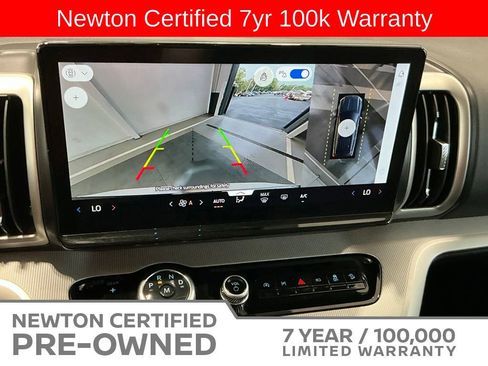 Used 2025 Ford Expedition Max Active AWD/4WD image 5