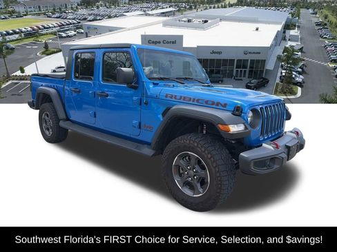 Used 2022 Jeep Gladiator Rubicon w/ Cold Weather Group image 2