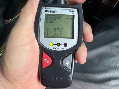 Used 2017 Volkswagen Golf 4-Door image 19