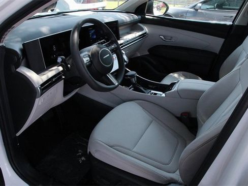 New 2026 Hyundai Tucson SEL image 9