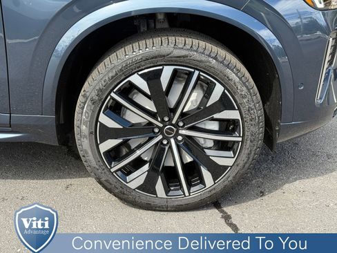 New 2026 Volvo XC90 B6 Plus w/ Protection Package Premier image 10