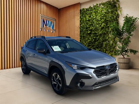 Used 2024 Subaru Crosstrek 2.0i Premium AWD/4WD image 1