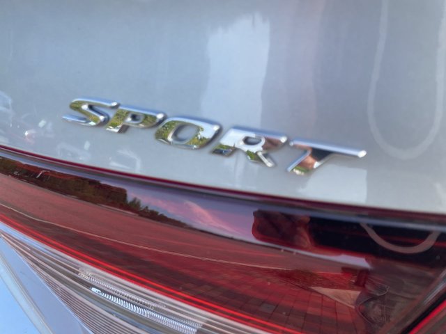 Certified 2025 Honda Civic Sport image 32