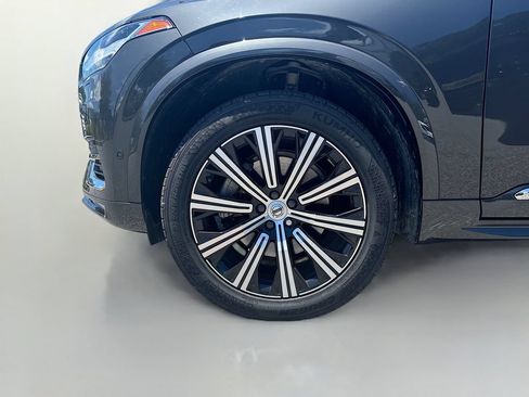 Used 2023 Volvo XC90 B6 Plus w/ Protection Package Premier AWD/4WD image 12