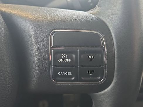 Used 2012 Jeep Compass Latitude w/ Altitude Pkg image 19