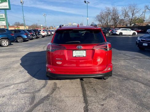 Used 2017 Toyota RAV4 LE w/ All Weather Liner Package image 5
