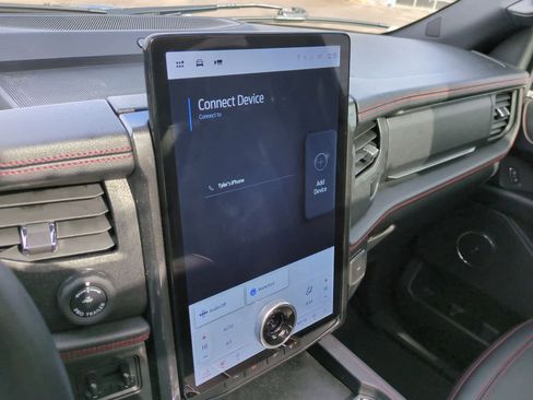 Used 2023 Ford Expedition Max Limited image 30