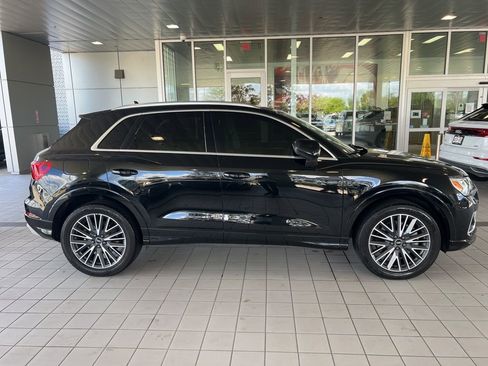 Used 2021 Audi Q3 2.0T Premium Plus image 10