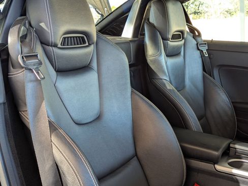 Used 2013 Mercedes-Benz SLK 250 image 26