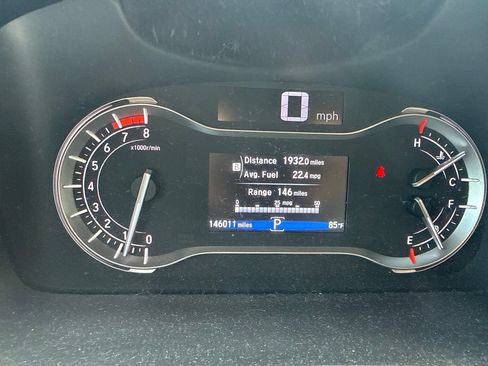 Used 2017 Honda Pilot Elite image 5
