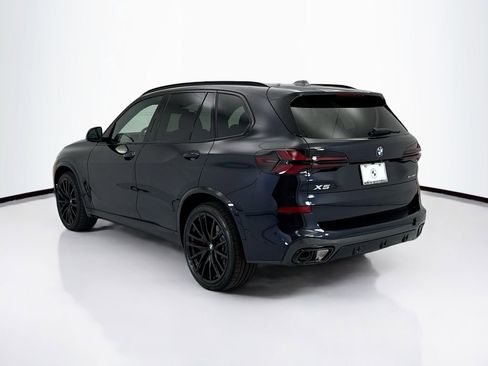 New 2026 BMW X5 xDrive40i w/ M Sport Package AWD/4WD image 7