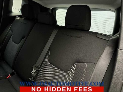 Used 2016 Jeep Renegade 75th Anniversary AWD/4WD image 16