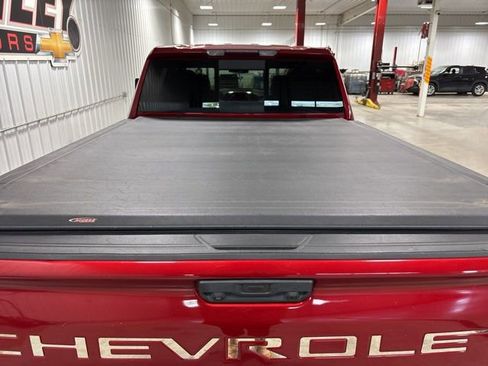 Used 2021 Chevrolet Silverado 2500 LTZ w/ LTZ Convenience Package image 10