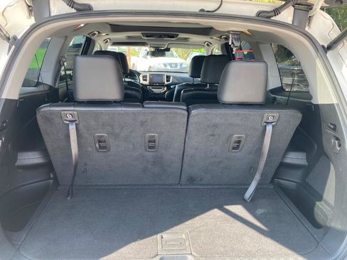 Used 2016 Honda Pilot Elite image 18