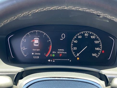 Used 2025 Honda Civic Sport image 34