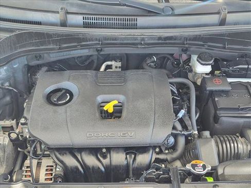 Used 2023 Kia Soul LX w/ Option Group 015 FWD image 21