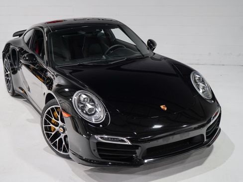Used 2014 Porsche 911 Turbo S AWD/4WD image 27
