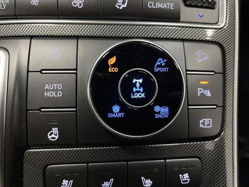 Used 2023 Hyundai Santa Fe Limited image 24