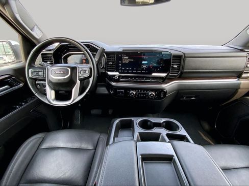 Used 2025 GMC Sierra 1500 SLT RWD image 15