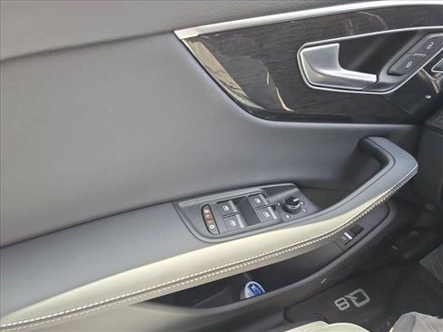 Used 2026 Audi Q8 Prestige AWD/4WD image 21