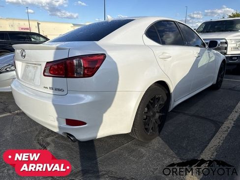 Used 2012 Lexus IS 250 AWD w/ Premium Pkg Value Edition image 8