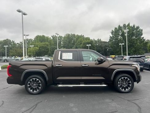 Used 2023 Toyota Tundra Limited AWD/4WD image 5