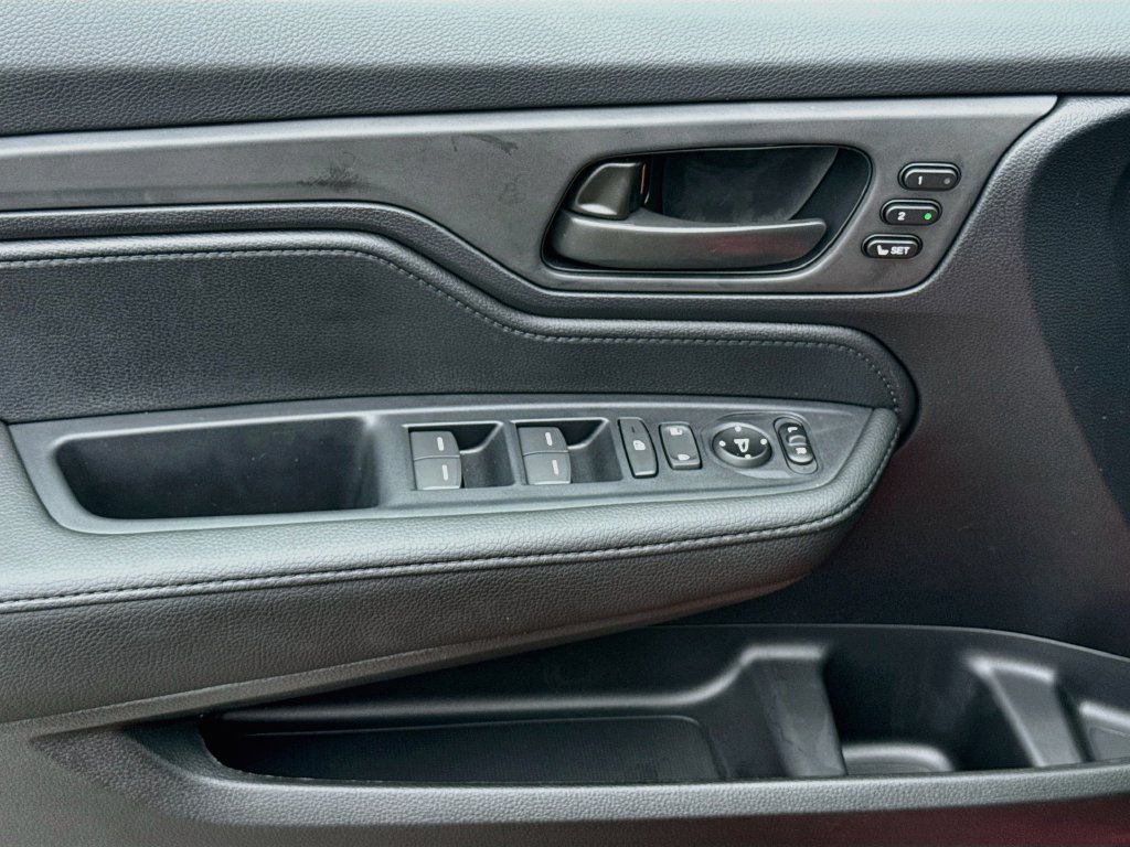New 2026 Honda Odyssey Sport-L image 23