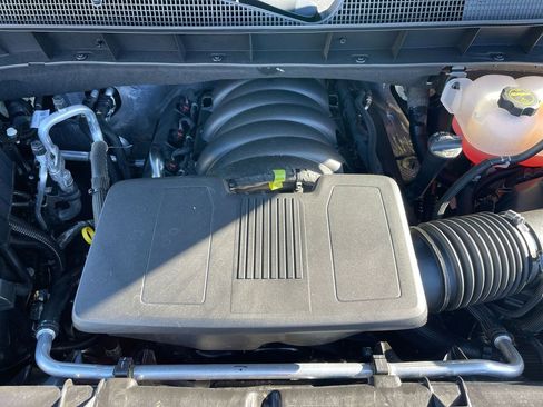 Used 2024 Chevrolet Silverado 1500 High Country w/ Technology Package image 37