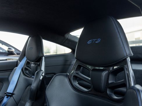 Used 2024 Porsche 911 GT3 image 25