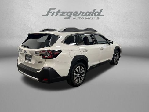 Used 2025 Subaru Outback Touring w/ Popular Package #2 AWD/4WD image 6