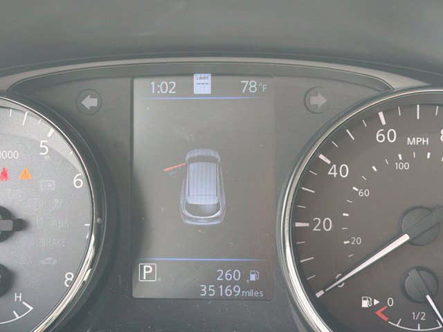 Used 2022 Nissan Rogue Sport SL FWD image 31