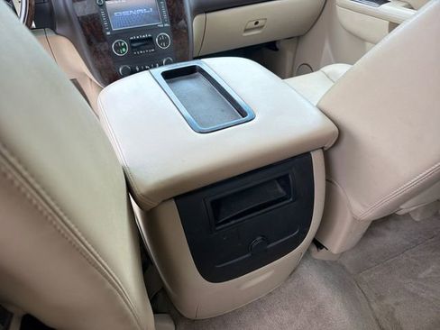Used 2012 GMC Sierra 1500 Denali AWD/4WD image 27