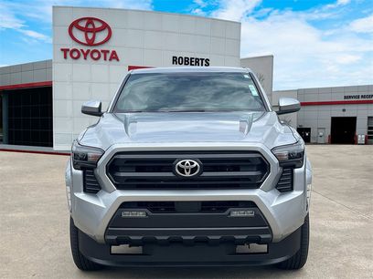 New 2025 Toyota Tacoma SR5