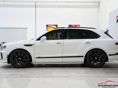 Used 2022 Bentley Bentayga Speed image 14