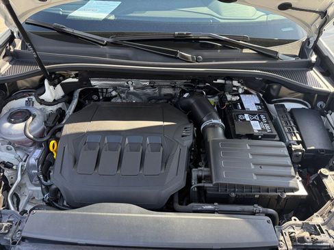 Certified 2025 Audi Q3 2.0T Premium Plus w/ Premium Plus Package image 16