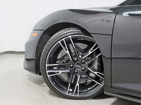 Used 2020 Audi R8 V10 performance image 17