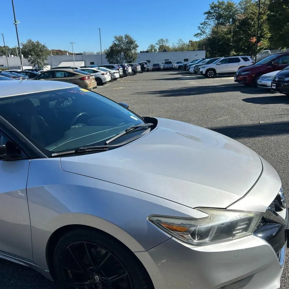 Used 2016 Nissan Maxima SR FWD image 13