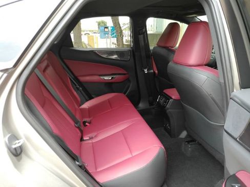 Used 2025 Lexus NX 350 AWD w/ Accessory Package (2T) image 27