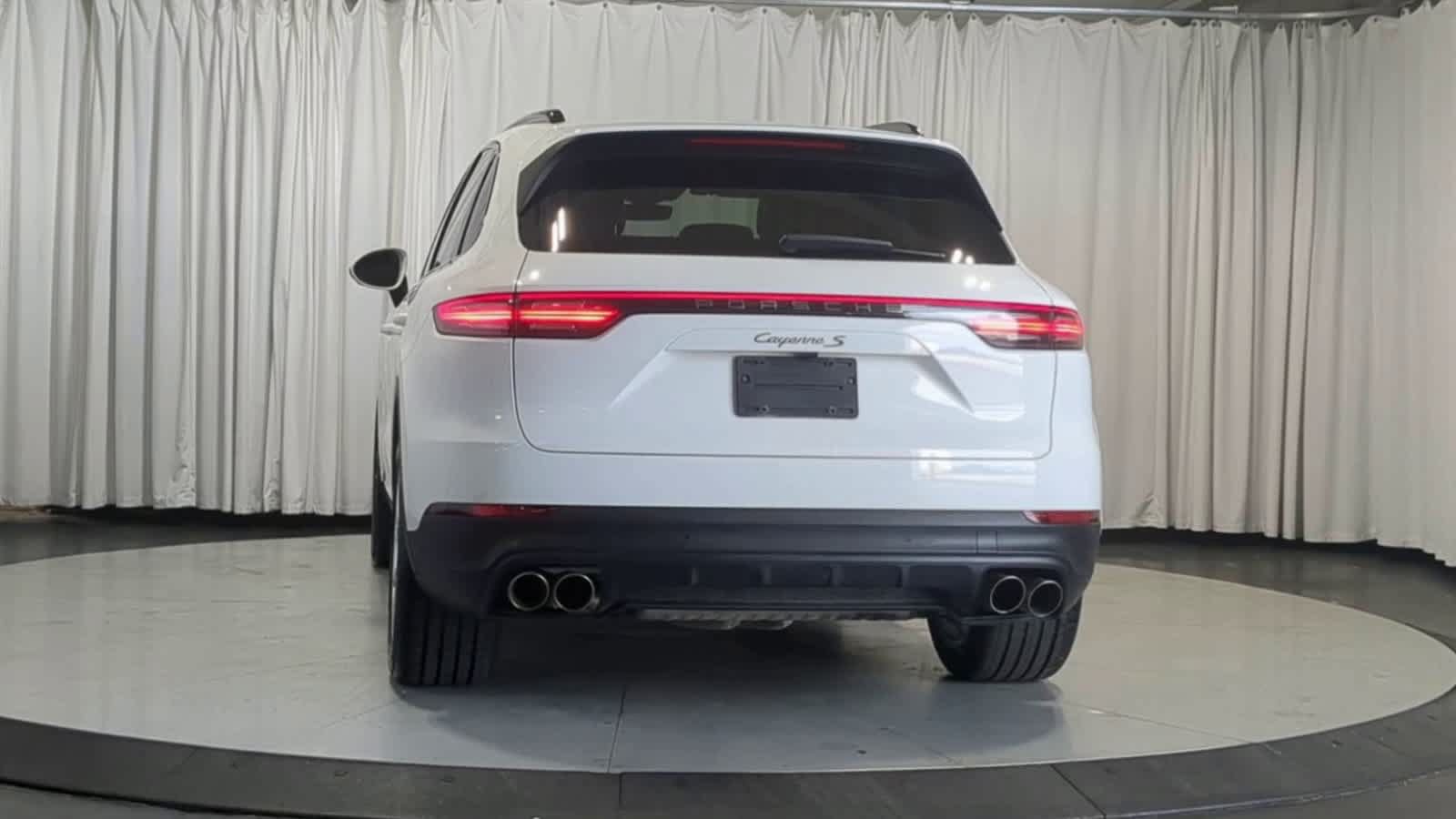 Used 2019 Porsche Cayenne S AWD/4WD image 7