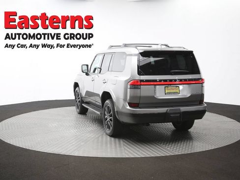 Used 2024 Lexus GX 550 w/ Cold Area Package AWD/4WD image 71