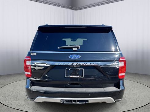 Used 2018 Ford Expedition Max XLT w/ Equipment Group 202A image 33