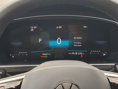 Used 2024 Volkswagen Tiguan SE R-Line image 24