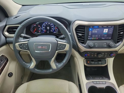 Used 2021 GMC Acadia Denali w/ Denali Technology Package image 19