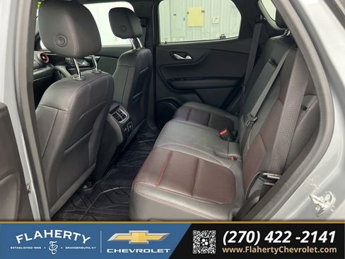 Used 2024 Chevrolet Blazer RS w/ Enhanced Convenience Package FWD image 11