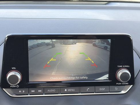 Certified 2023 Nissan Sentra S image 14