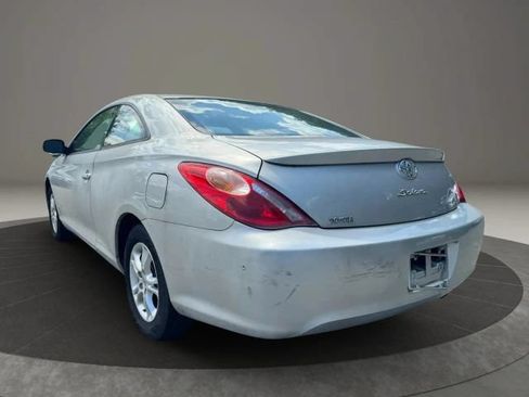 Used 2004 Toyota Solara SE FWD image 3